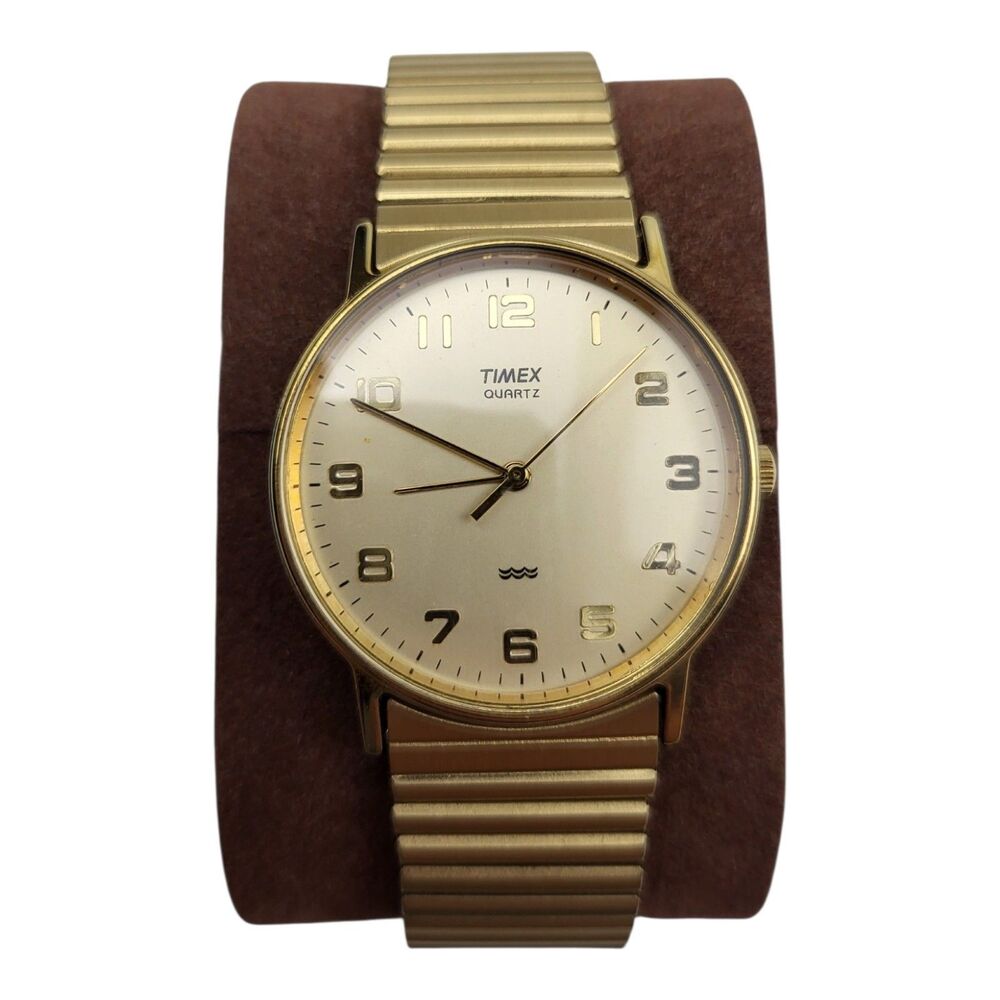Vintage Timex Watch Mens Gold Tone 32mm Date Stretch Band New Battery 1995